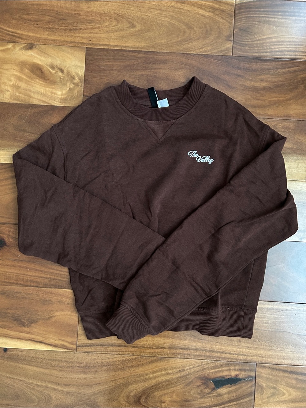 Divided Women's Long Sleeve Crewneck in Dark Brown